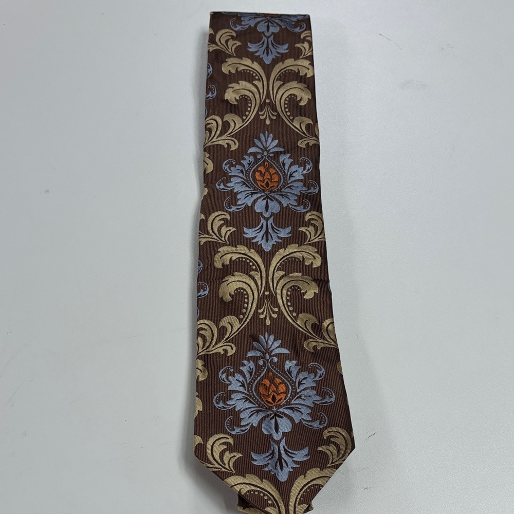 Vintage Sophisticated Brown and Blue Patterned Men's Tie